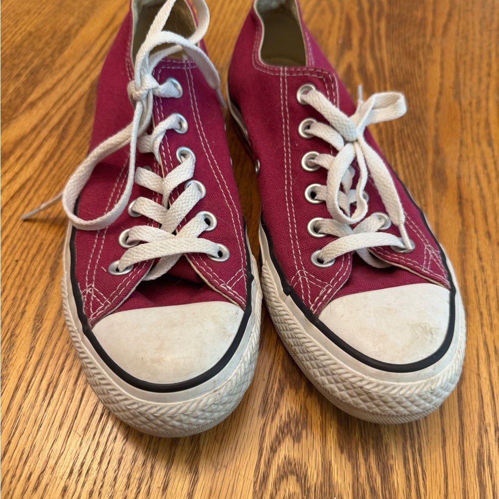 Unisex pink sapphire Converse Chuck Taylor